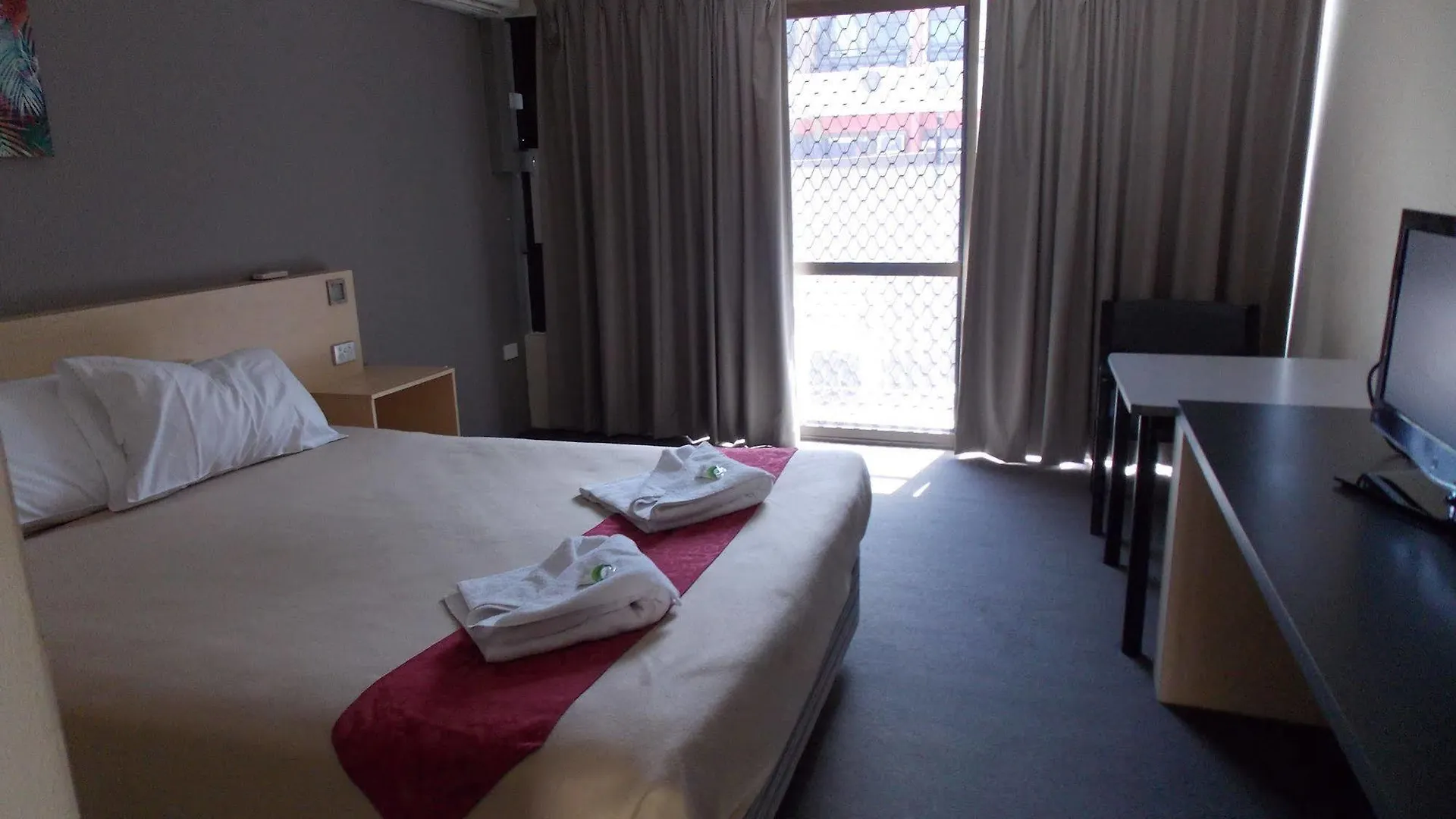 Currimundi Hotel Motel