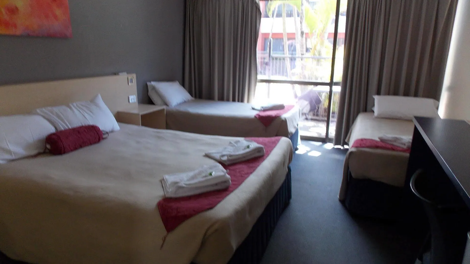 Currimundi Hotel Motel