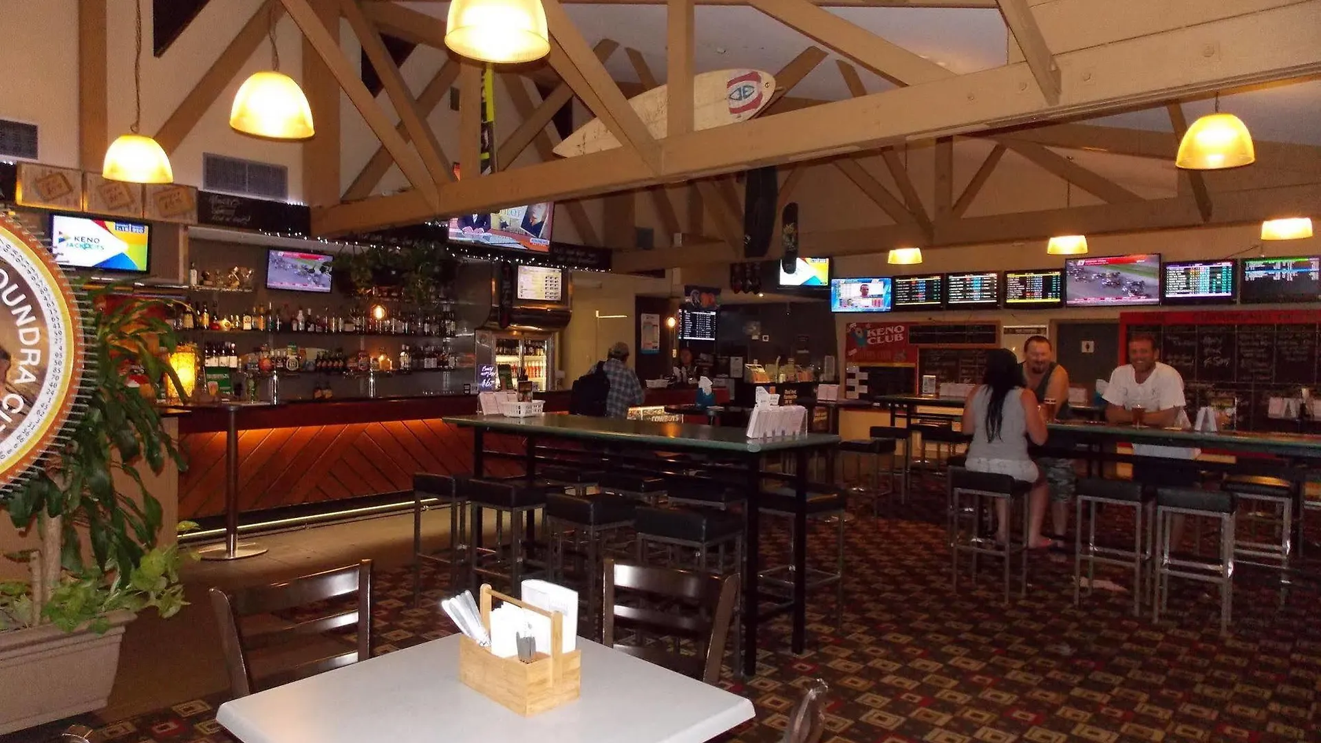 **  Currimundi Hotel Motel Australia